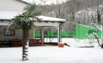 Sneg in odložitve tekem zaznamovale začetek drugega kroga